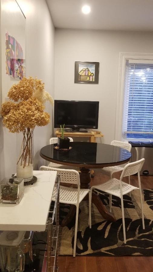 Tina'S Place オタワ エクステリア 写真